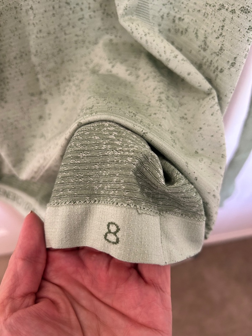 Lululemon Swiftly Tech long sleeve size 8 - Picture 5 of 7